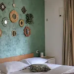 Lägenhet Laura-spacious On The Main *